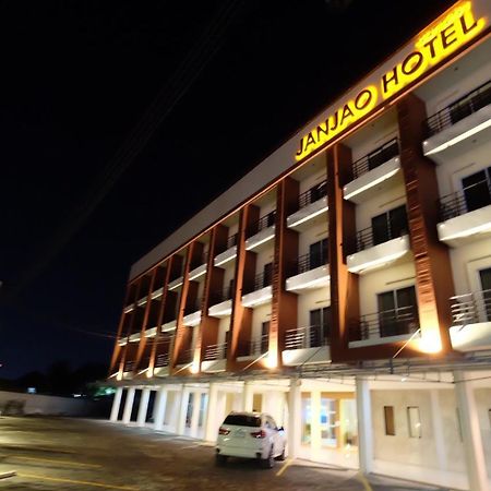 Janjao Hotel Udon Thani Exterior photo