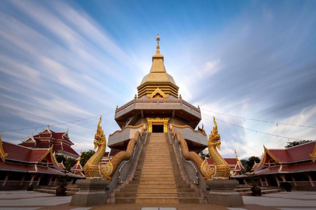 Janjao Hotel Udon Thani Exterior photo